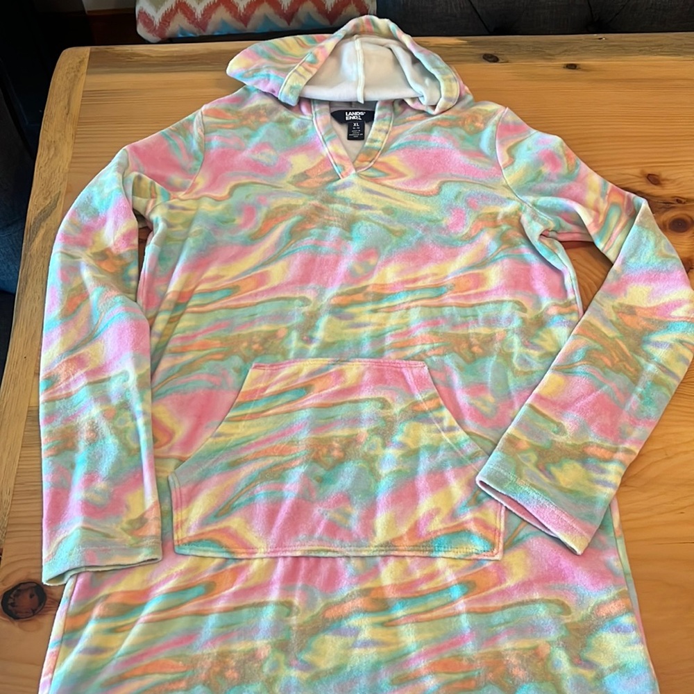 Like New, Lands End Swim Coverup, Girls size XL Size 14-16